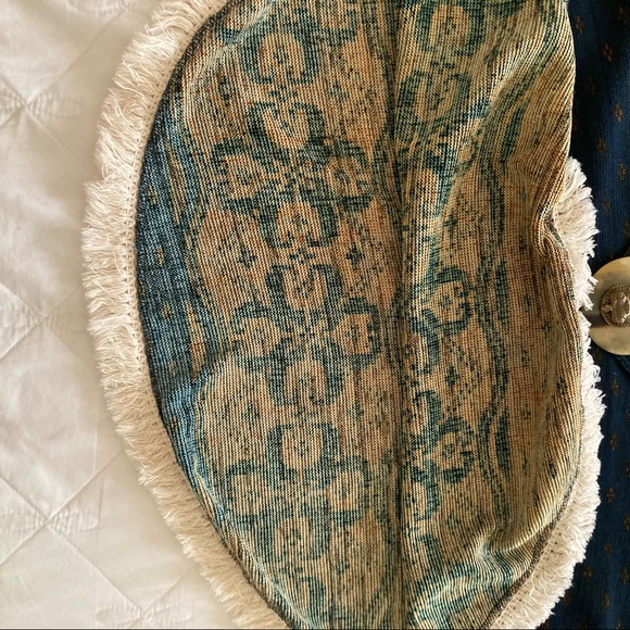 Sweater/Shaw blue/orange w/cream fringe OSFM - Picture 4 of 6